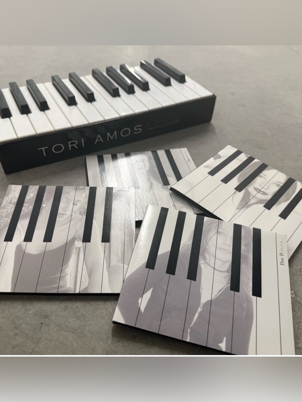 $75 Firm Tori Amos - Piano: The Collection In Bosendorfer Piano Box